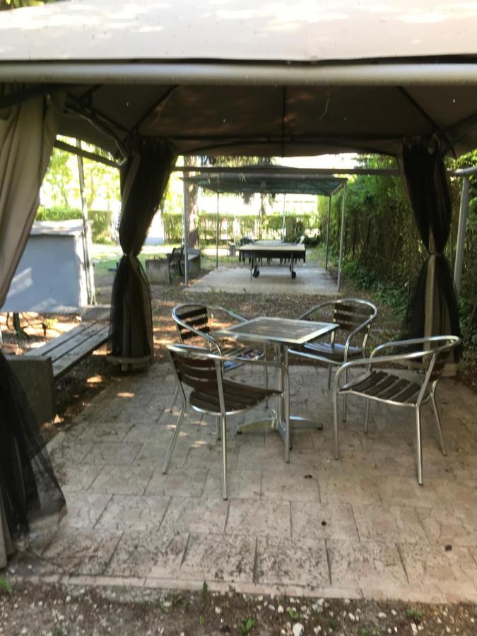 Platanus Vendeghaz Zamardi Bed & Breakfast Eksteriør bilde